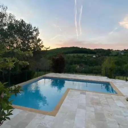 Coeur De Dordogne Grande Piscine Au Sel Vue Vallee *