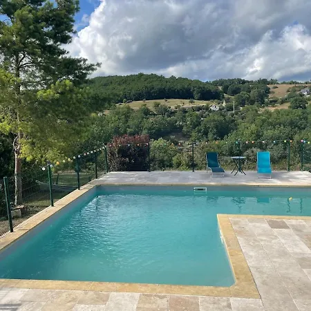 Coeur De Dordogne Grande Piscine Au Sel Vue Vallee