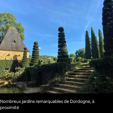 Coeur De Dordogne Grande Piscine Au Sel Vue Vallee Casa de Férias *
